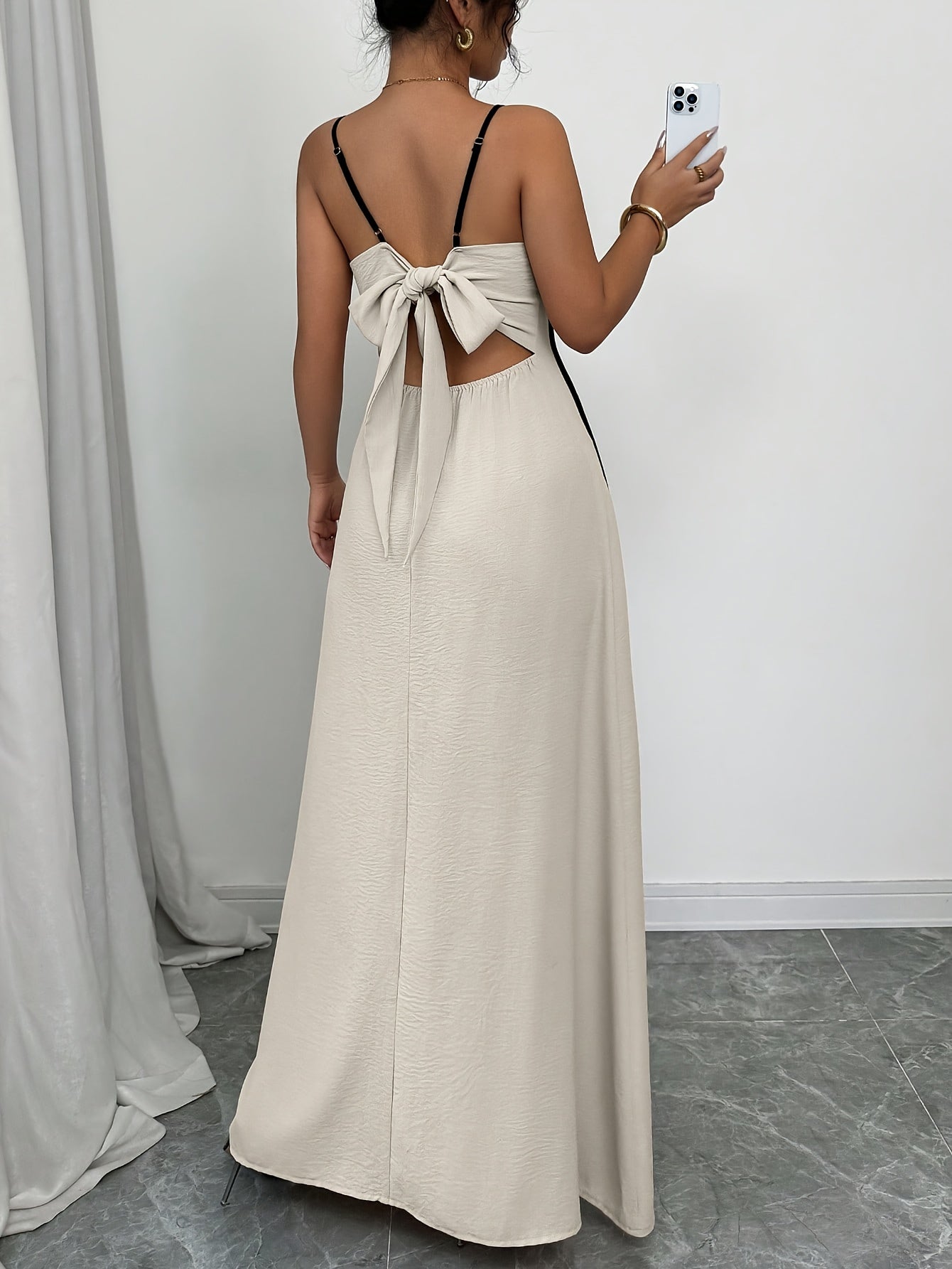 Elegant Two-Tone Maxi Dress