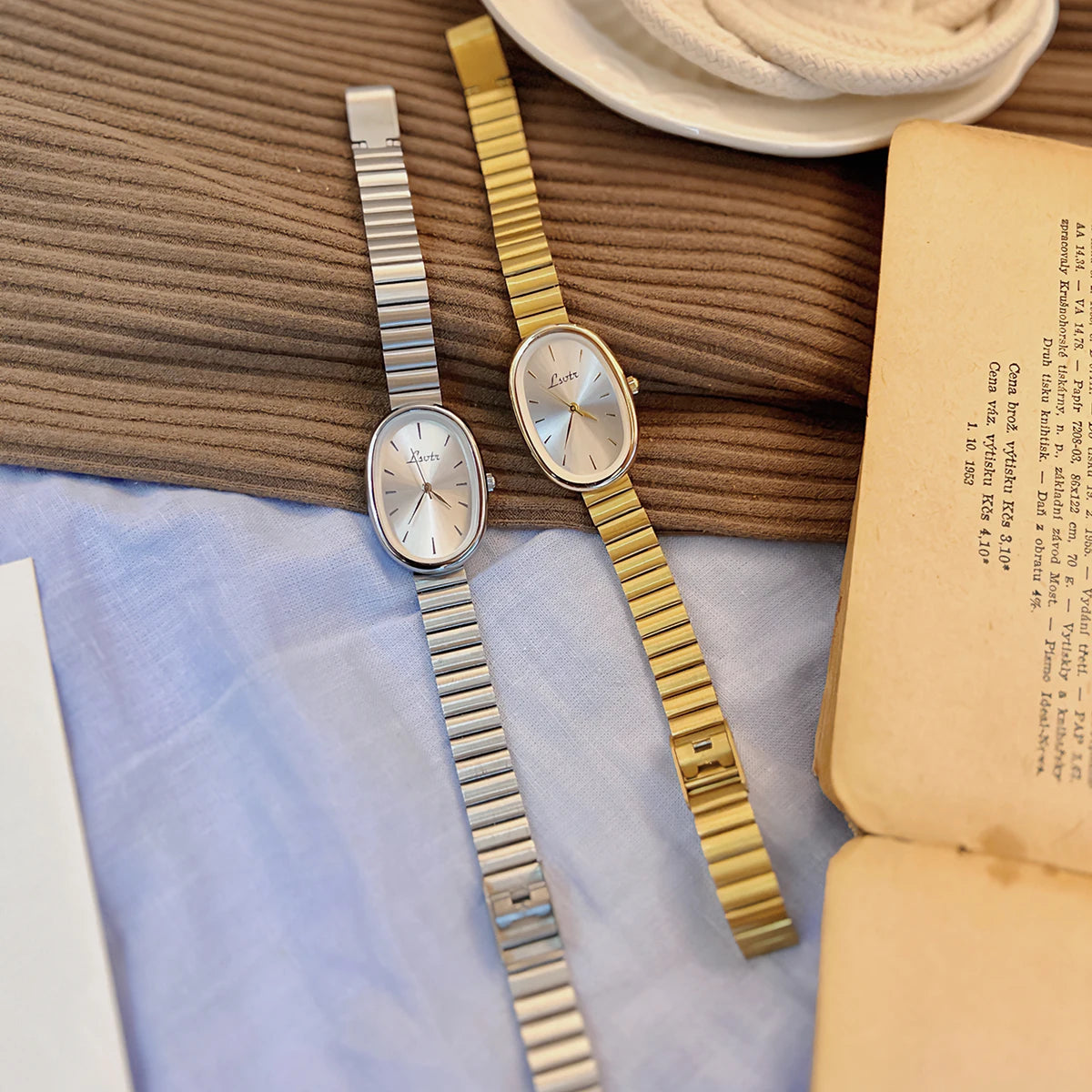Fashionable Women's Watch