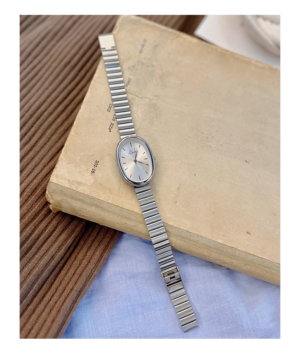 Fashionable Women's Watch