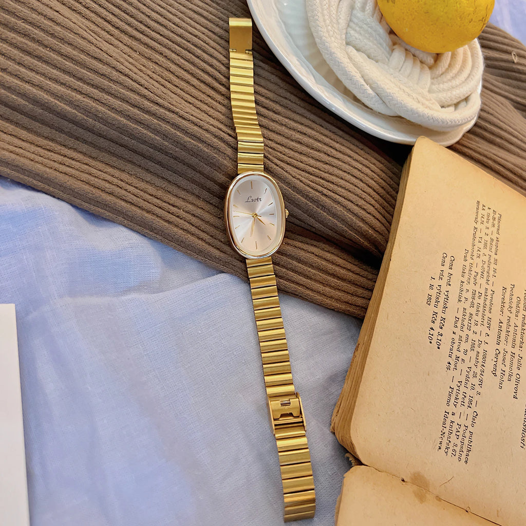 Fashionable Women's Watch